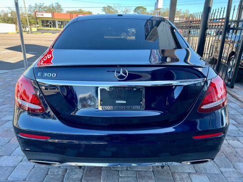 Used 2019 Mercedes-Benz E 300 image 8