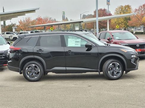 New 2026 Nissan Rogue SV image 3