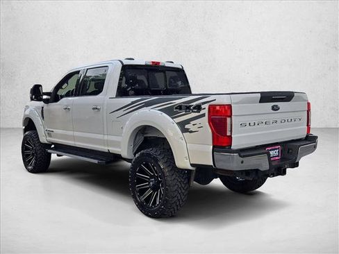 Used 2021 Ford F250 Lariat w/ Lariat Ultimate Package AWD/4WD image 8