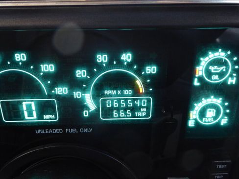 Used 1991 Buick Reatta Coupe image 10