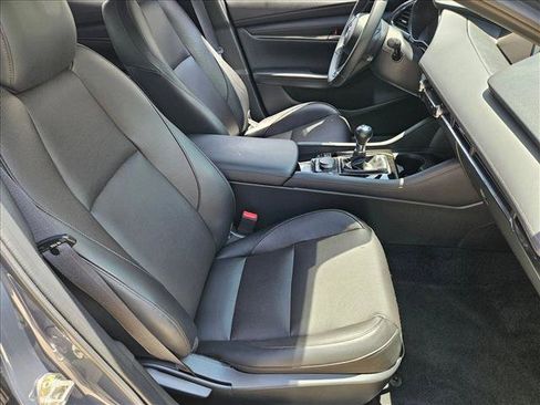 Used 2023 MAZDA MAZDA3 s FWD image 19