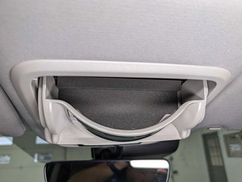 Used 2021 Honda Pilot Elite image 31