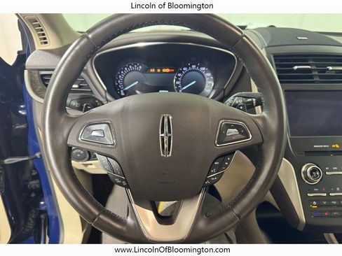 Used 2019 Lincoln MKC Reserve image 25