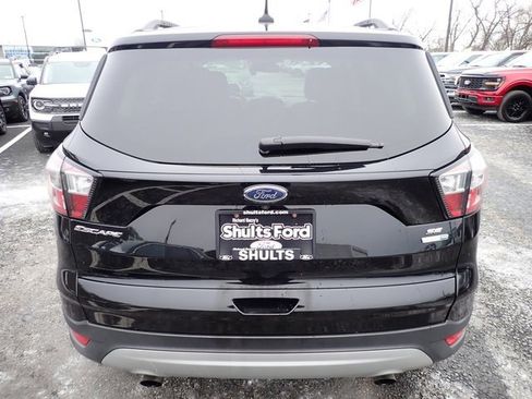 Used 2018 Ford Escape SE w/ Ford Safe & Smart Package image 7
