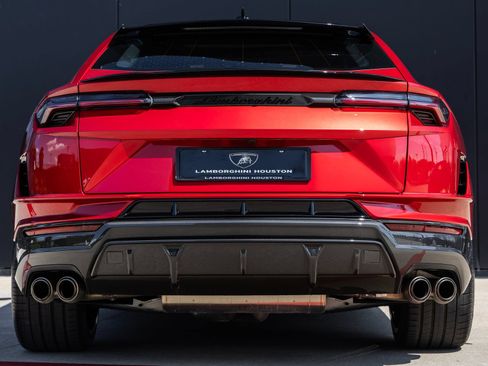 Used 2024 Lamborghini Urus Performante AWD/4WD image 7