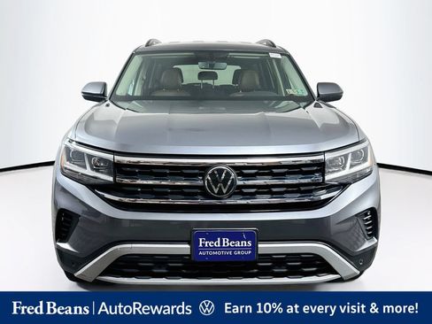 Certified 2023 Volkswagen Atlas SE AWD/4WD image 2