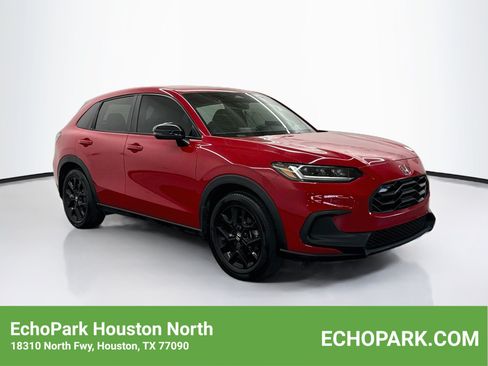 Used 2025 Honda HR-V Sport image 1