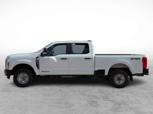 Used 2025 Ford F250 XL w/ XL Off-Road Package AWD/4WD image 6