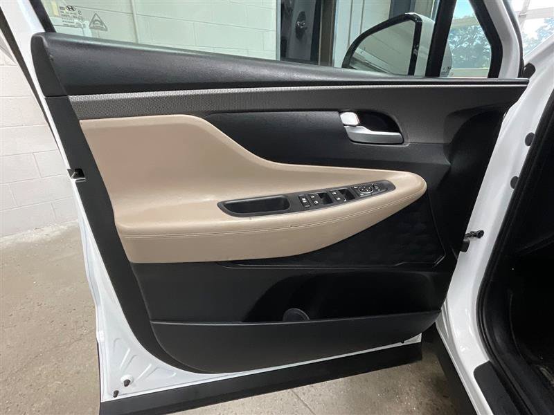 Used 2020 Hyundai Santa Fe SEL FWD image 10
