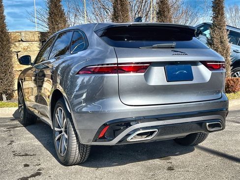 Used 2025 Jaguar F-PACE R-Dynamic S image 3