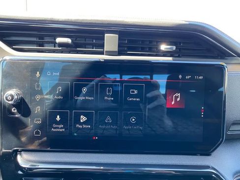 Used 2023 GMC Sierra 1500 AT4 w/ Technology Package image 16