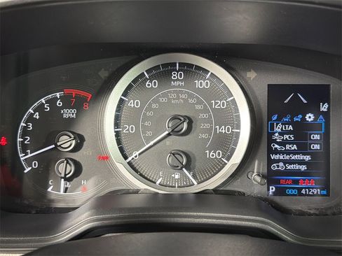 Used 2021 Toyota Corolla LE image 26