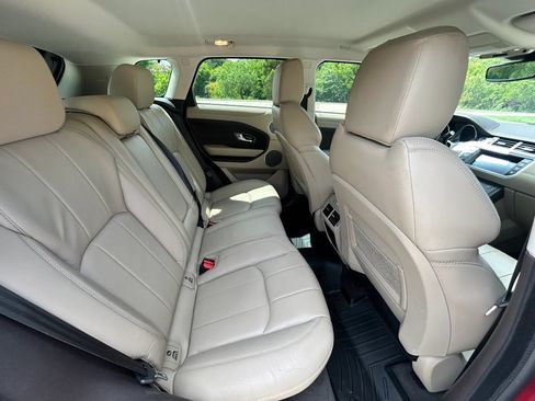Used 2019 Land Rover Range Rover Evoque AWD/4WD image 15