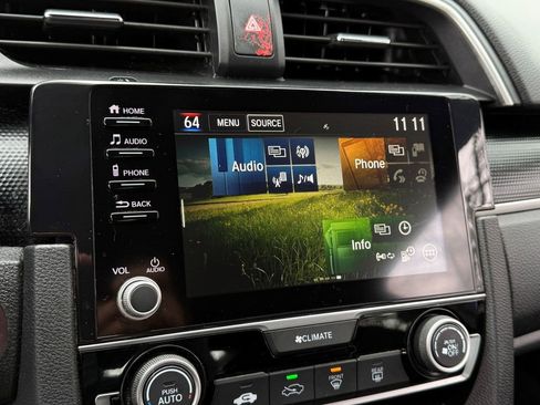 Used 2019 Honda Civic Sport image 21