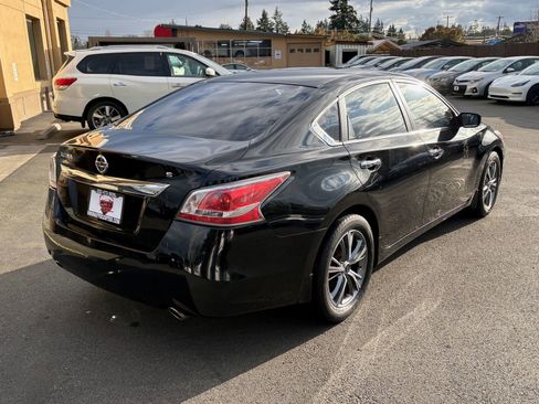 Used 2015 Nissan Altima 2.5 S w/ Power Driver Seat Package FWD image 5