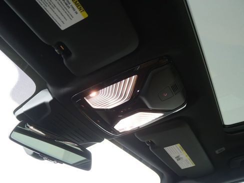 Used 2026 BMW X5 sDrive40i image 24