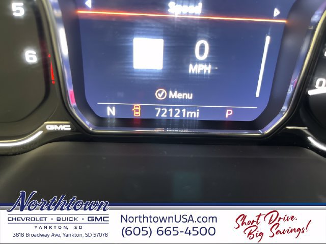 Used 2021 GMC Yukon XL SLT w/ Rear Media and Nav Package AWD/4WD image 17