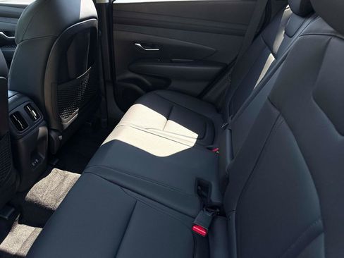 New 2025 Hyundai Tucson SEL image 13