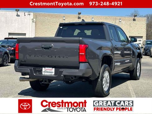 Certified 2025 Toyota Tacoma SR5 AWD/4WD image 3