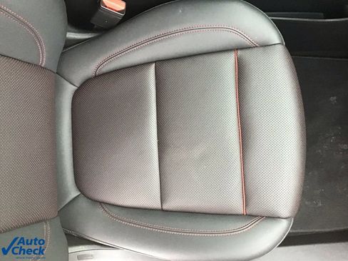 Used 2025 Chevrolet Blazer RS image 25