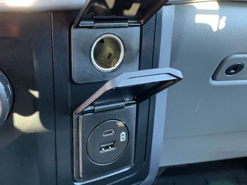 Used 2023 Ford F150 XLT image 23