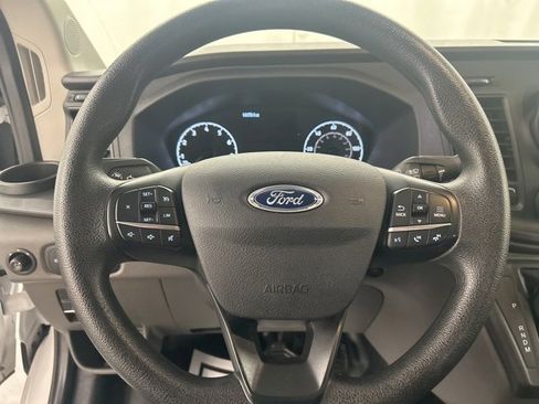 Used 2023 Ford Transit 250 Low Roof AWD w/ Exterior Upgrade Package image 9