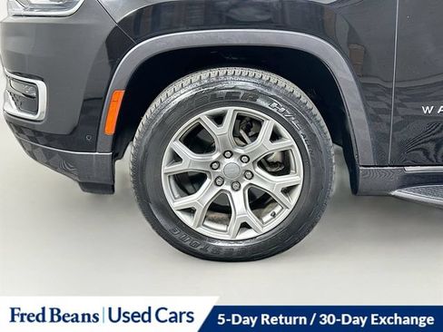 Used 2022 Jeep Wagoneer Series I w/ Premium Group I AWD/4WD image 41