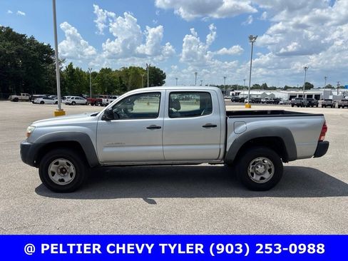 Used 2006 Toyota Tacoma PreRunner RWD image 4
