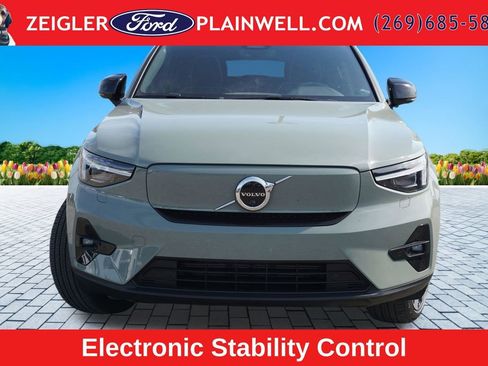 Used 2023 Volvo C40 P8 Recharge Ultimate AWD/4WD image 8