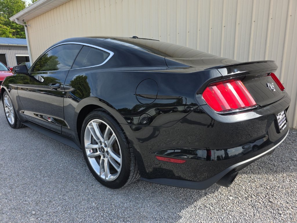 Used 2016 Ford Mustang Premium w/ Pony Package RWD image 7