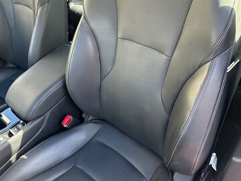 Used 2023 Honda Accord Hybrid Touring image 15