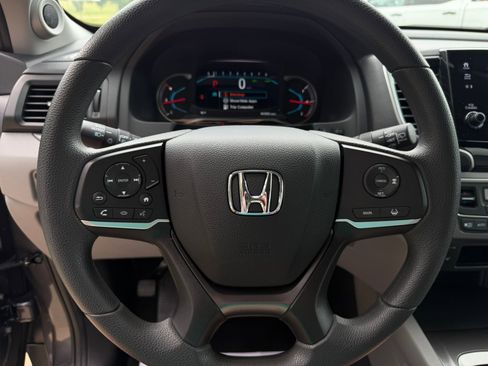 Used 2020 Honda Pilot EX image 21