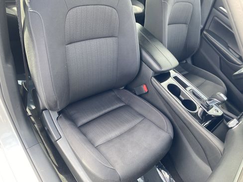 Used 2023 Nissan Altima 2.5 SV image 8