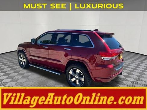Used 2015 Jeep Grand Cherokee Overland w/ Advanced Technology Group AWD/4WD image 2