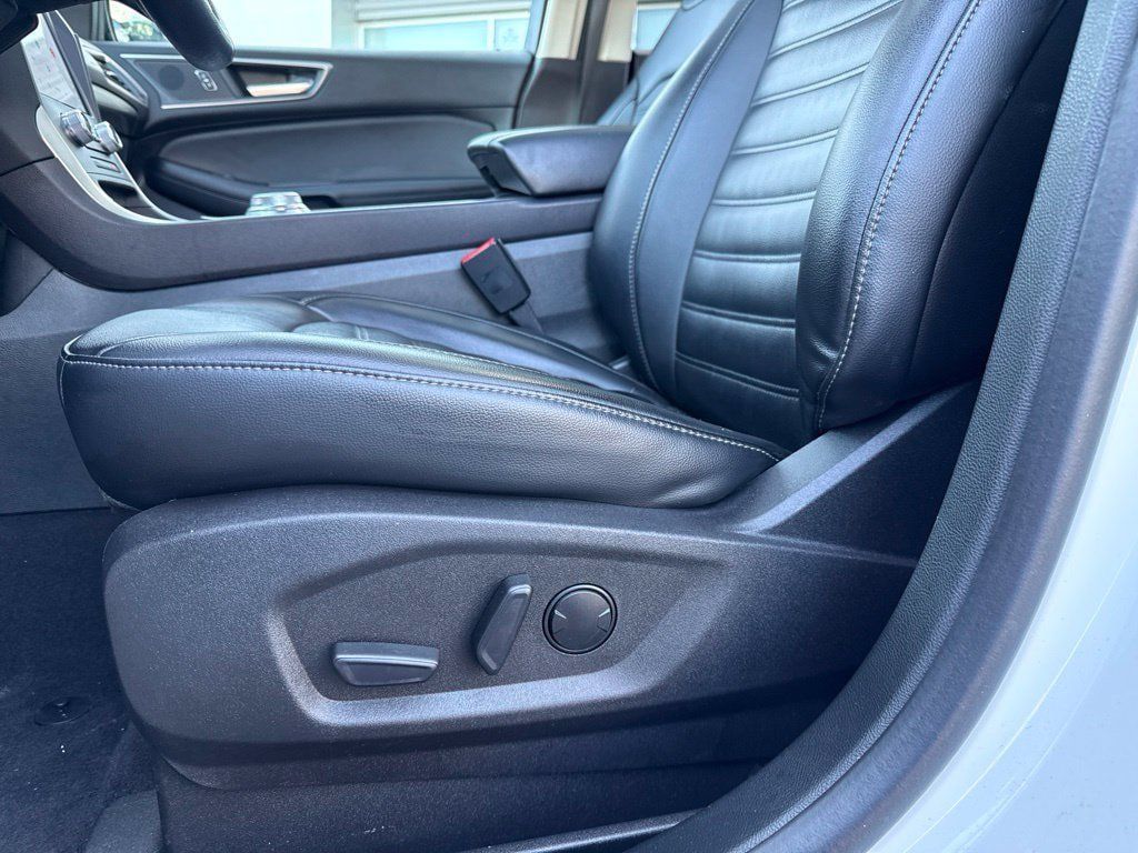 Used 2023 Ford Edge SEL w/ Convenience Package AWD/4WD image 13