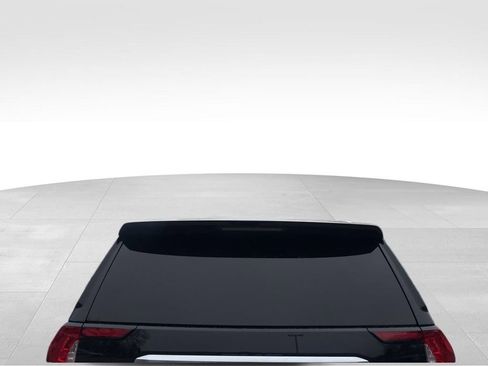 Used 2023 GMC Yukon XL Denali image 13