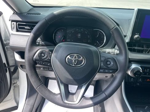 Used 2023 Toyota RAV4 XLE w/ Convenience Package AWD/4WD image 25