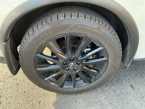 Used 2023 Nissan Murano SV w/ SV Midnight Edition Package image 10