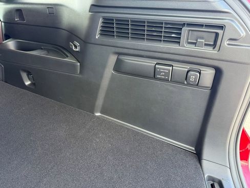 New 2025 MAZDA CX-70 Plug-In Hybrid w/ Premium Plus image 16