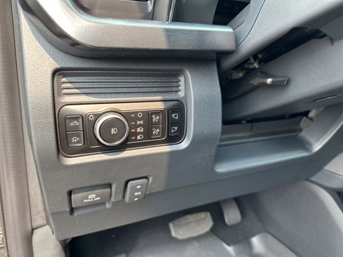 New 2025 Ford F350 Lariat w/ Lariat Ultimate Package image 24