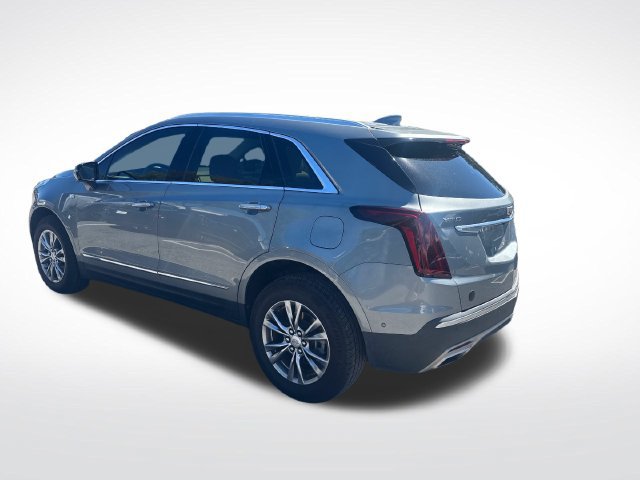 Certified 2023 Cadillac XT5 Premium Luxury w/ Technology Package FWD image 3
