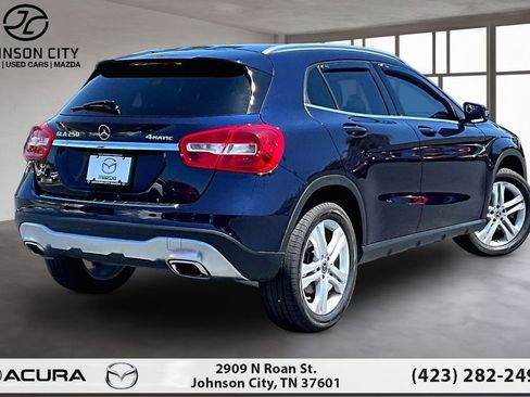 Used 2018 Mercedes-Benz GLA 250 4MATIC image 2
