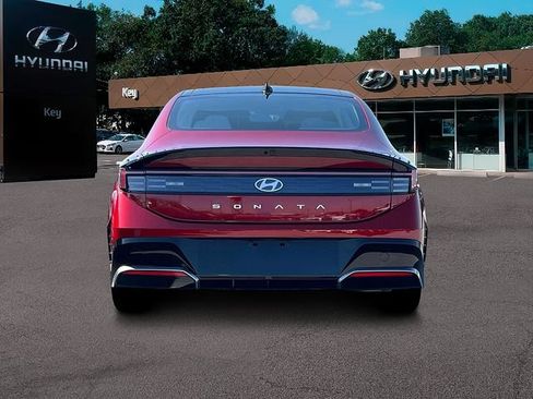 Certified 2025 Hyundai Sonata SEL FWD image 6