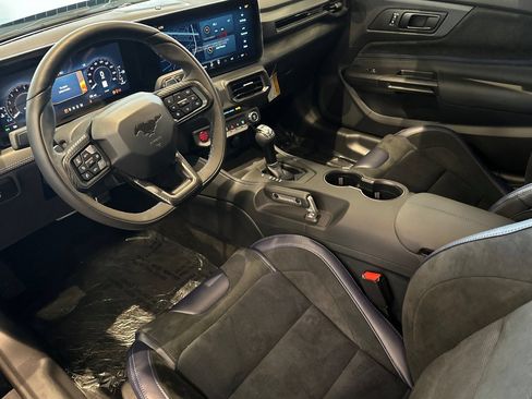 New 2026 Ford Mustang Dark Horse RWD image 9