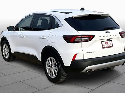 Used 2024 Ford Escape Active image 12