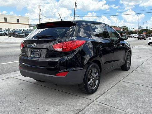 Used 2015 Hyundai Tucson GLS w/ Option Group 02 FWD image 14