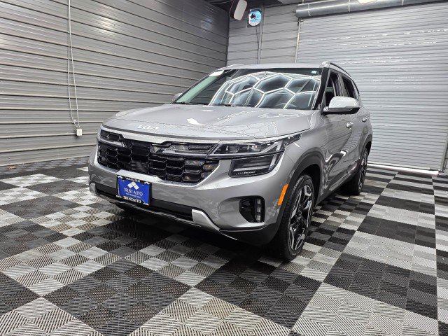 Used 2025 Kia Seltos SX AWD/4WD image 45