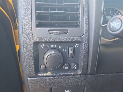 Used 2007 HUMMER H3 image 27