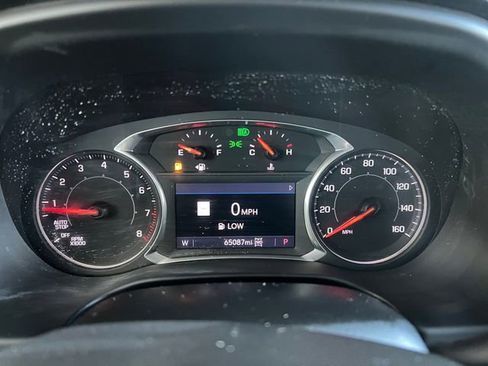 Used 2021 GMC Acadia SLT w/ Elevation Edition image 25