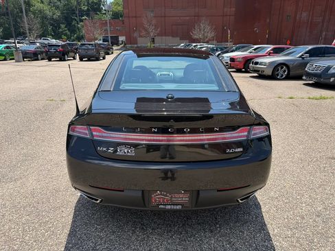Used 2013 Lincoln MKZ AWD image 5